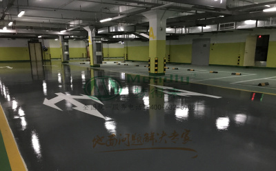 ‌旧地面翻新方案：麦盖提环氧地坪涂层覆盖混凝土裂缝修复技术